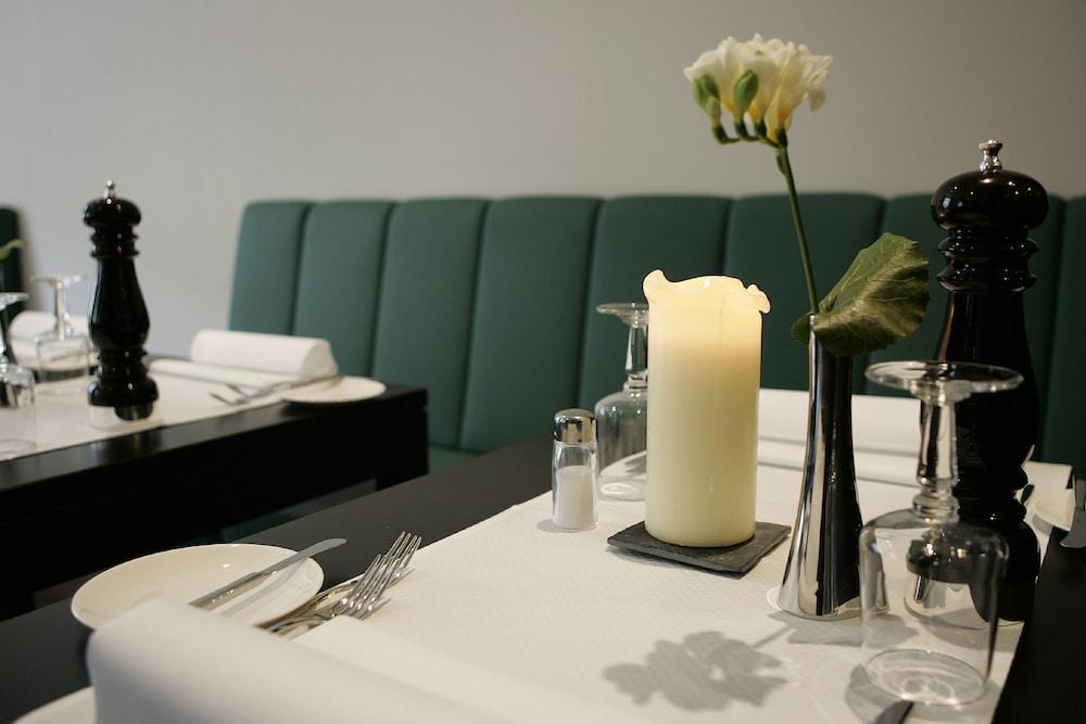Flemings Conference Hotel Frankfurt Франкфурт-на-Майне Экстерьер фото