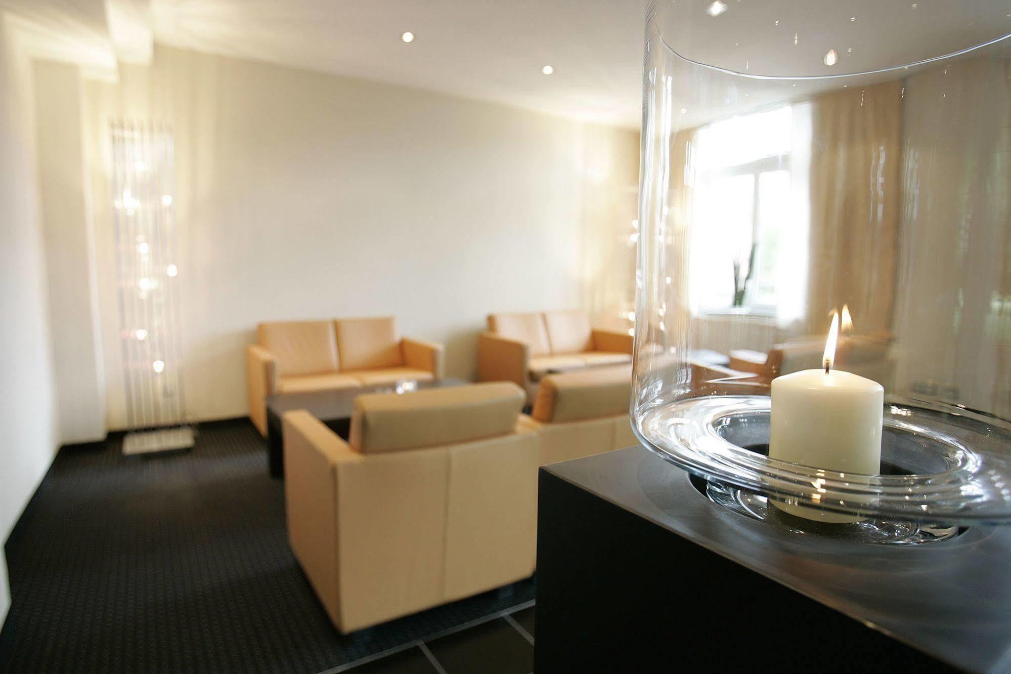 Flemings Conference Hotel Frankfurt Франкфурт-на-Майне Экстерьер фото
